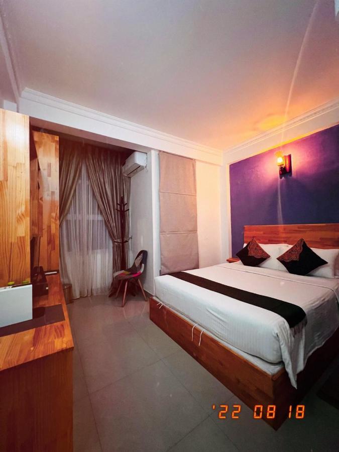 Vilu Rest Hotel Malé Buitenkant foto