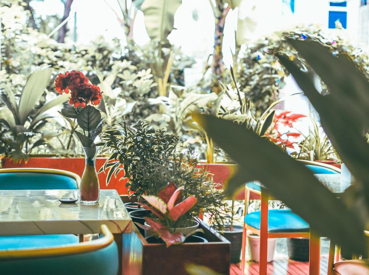 Vilu Rest Hotel Malé Buitenkant foto