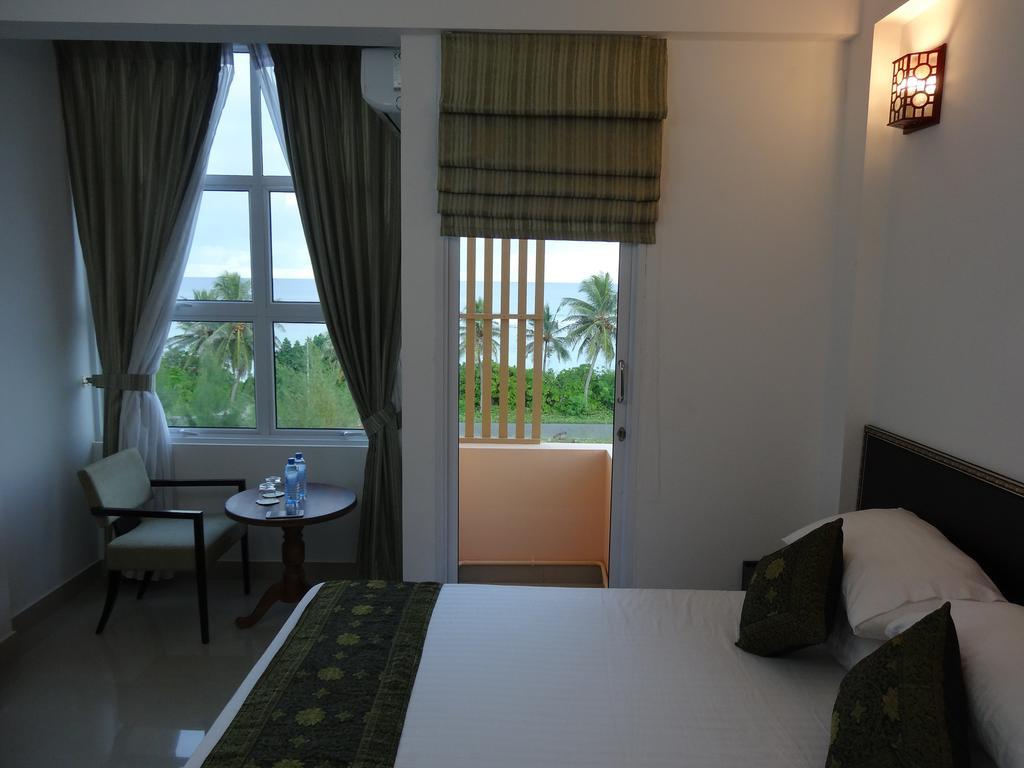 Vilu Rest Hotel Malé Buitenkant foto