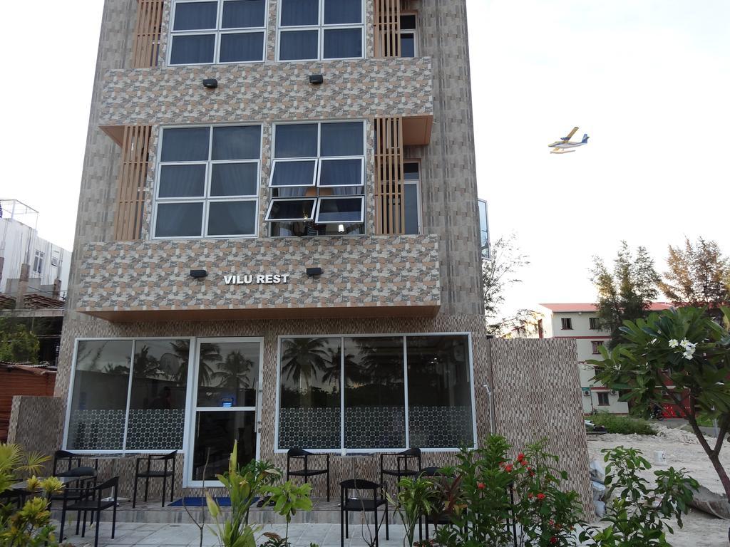 Vilu Rest Hotel Malé Buitenkant foto