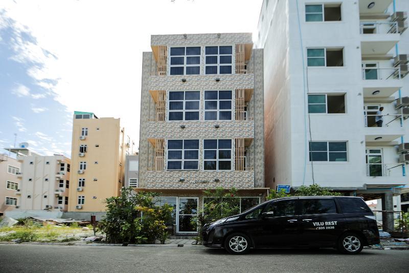 Vilu Rest Hotel Malé Buitenkant foto